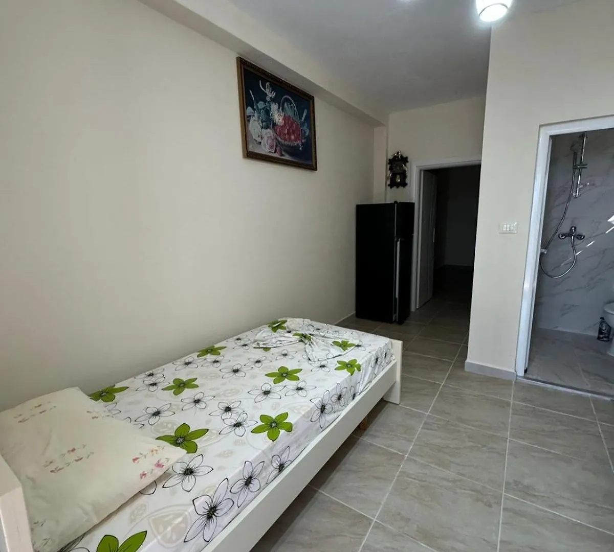 Miri Apartments Sarande 0*,